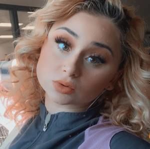 Meet your Posher, Liz